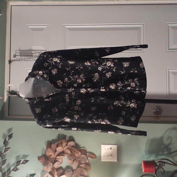 ISAACMIZRAHILIVE women's long sleeve top - Picture 1 of 5